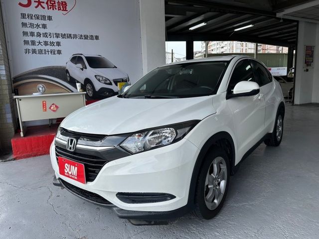 2018年HR-V VTI-S版 新世代跨界跑旅最佳車款 融合SUV特有的強健與安全感 舒適性極佳 里程保證  第4張相片