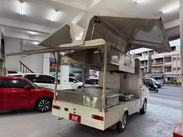 2019年DELICA 歐翼行動餐車 賺錢創業好夥伴  靈活大空間設計 造型獨特有質感 里程保證  第10張相片