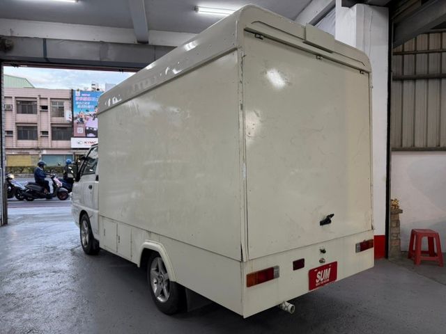 2019年DELICA 歐翼行動餐車 賺錢創業好夥伴  靈活大空間設計 造型獨特有質感 里程保證  第14張相片