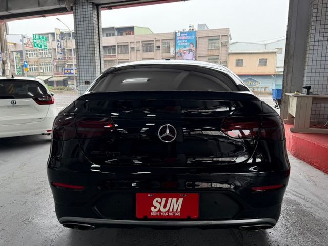 2017年GLC43 COUPE AMG 4WD性能卓越豪華跑旅 原鈑件 認證車 實跑9萬公里 柏林之音 雙區恆溫  第15張相片