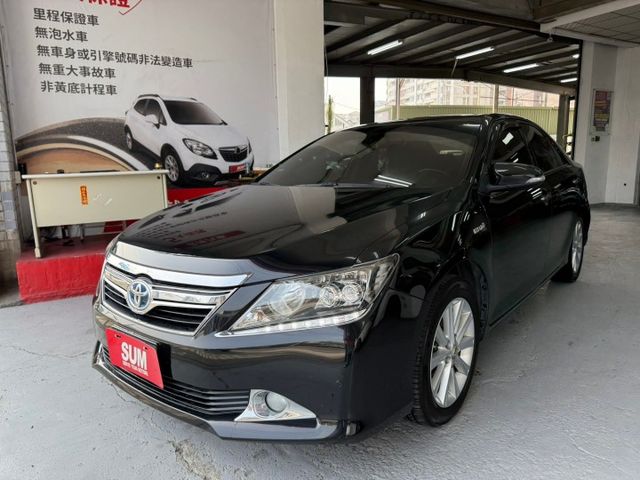 2014年CAMRY 油電G版 原鈑件 省油首選 市場稀有 僅跑10萬公里 認證車 里程保證  第4張相片