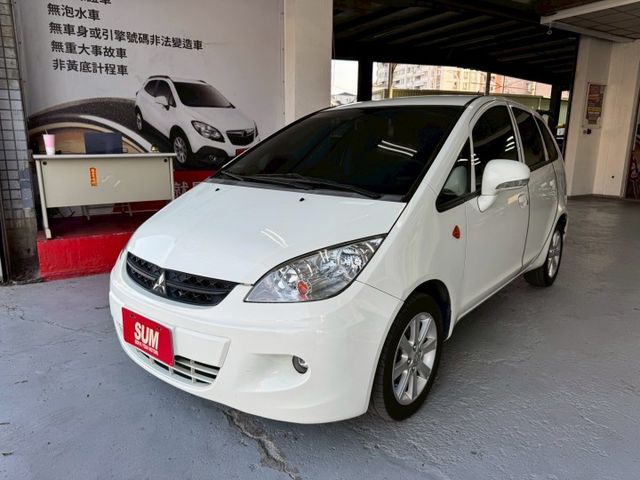 2013年COLT PLUS 豪華版 小資族代步車首選 省油又省稅 認證車 原鈑件 IKEY/前後霧燈/CarPly  第4張相片
