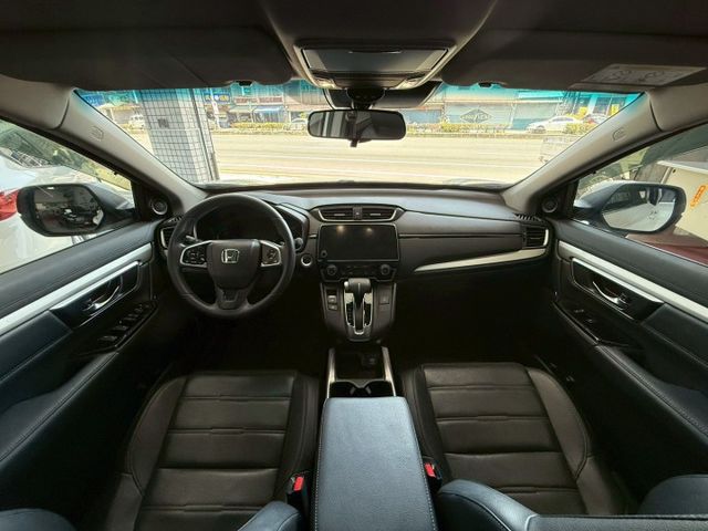 2020年CR-V VTI-S版 原鈑件 日系熱門休旅車 家庭SUV首選 省油省稅舒適大空間 僅跑6萬公里 認證車  第6張相片