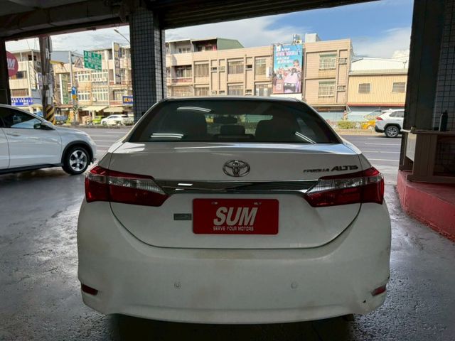 2015年ALTIS G版 CP值高的國民神車 原鈑件 妥善率佳 好開省稅又省油 認證車 里程保證  第14張相片
