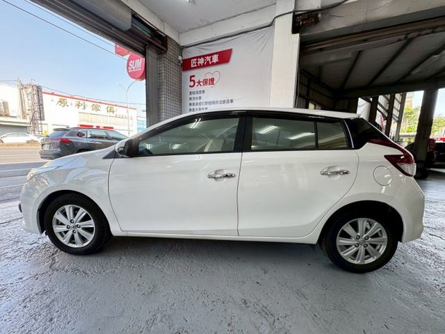2014年YARIS 豪華版 原鈑件 一手車 小車大空間 省油省稅代步車首選 認證車 里程保證  第6張相片