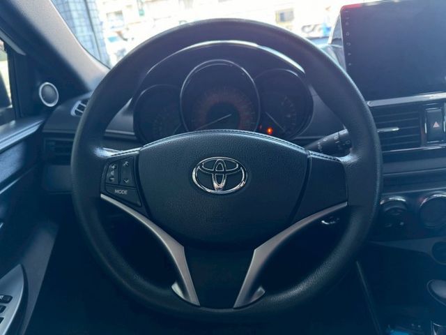 2014年YARIS 豪華版 原鈑件 一手車 小車大空間 省油省稅代步車首選 認證車 里程保證  第8張相片