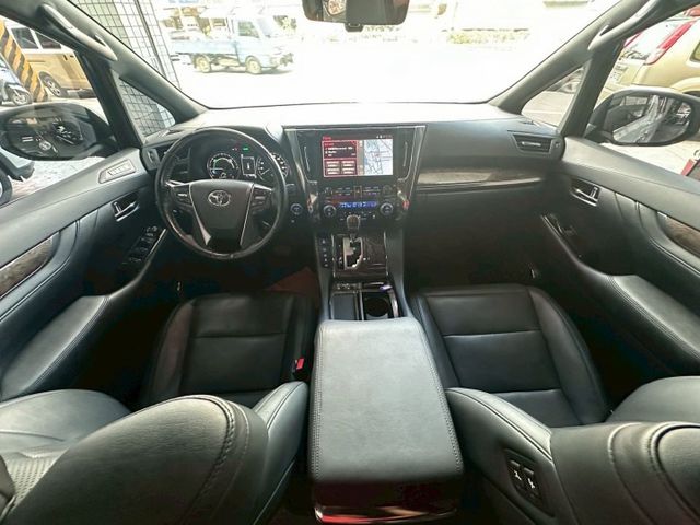 2021年ALPHARD 4WD 油電混合 商務型七人座  原廠大電池保固8年/16萬公里 認證車  第9張相片