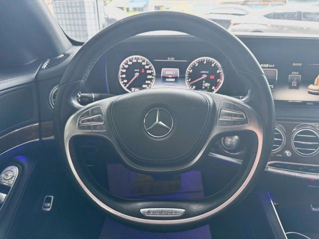2014年S400 長軸3.0汽油 老闆氣派舒適坐駕 升級Maybach水箱護罩 認證車 全車原鈑件 里程保證  第8張相片