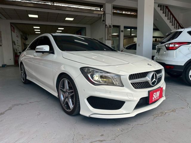 2015年CLA200 AMG總代理 免百萬即刻入主 高CP值 全車原鈑件 認證車 自動HID頭燈/360環景  第2張相片