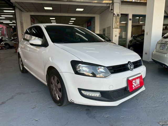 2012年POLO 1.4掀背歐風小鋼炮 小巧車身好停車 空間靈活 安全備配齊全 里程保證 認證車  第2張相片