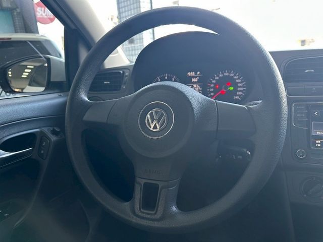 2012年POLO 1.4掀背歐風小鋼炮 小巧車身好停車 空間靈活 安全備配齊全 里程保證 認證車  第8張相片