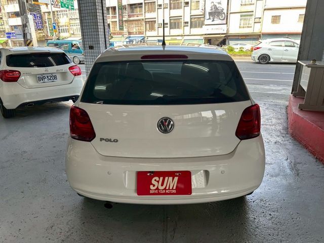 2012年POLO 1.4掀背歐風小鋼炮 小巧車身好停車 空間靈活 安全備配齊全 里程保證 認證車  第16張相片