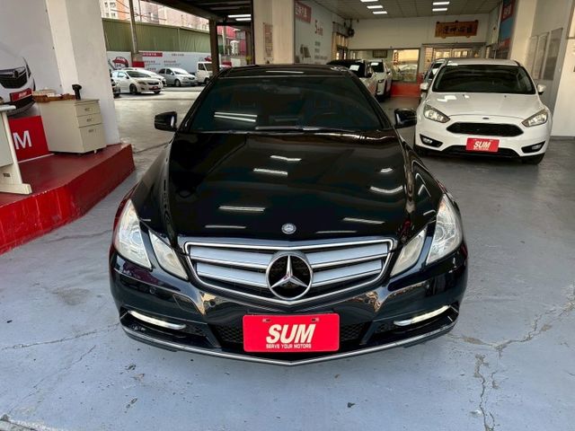 2012年E250 COUPE版 雙門的浪漫 E-Class的靈魂 賓士高端品味保值車款 全景天窗/渦輪增壓 里程保證  第3張相片