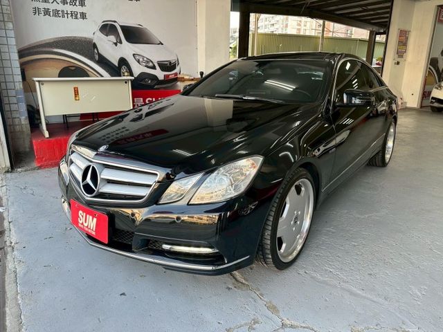 2012年E250 COUPE版 雙門的浪漫 E-Class的靈魂 賓士高端品味保值車款 全景天窗/渦輪增壓 里程保證  第4張相片