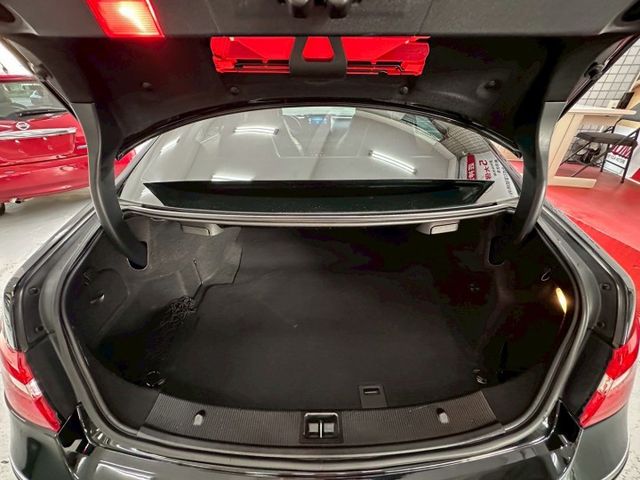 2012年E250 COUPE版 雙門的浪漫 E-Class的靈魂 賓士高端品味保值車款 全景天窗/渦輪增壓 里程保證  第15張相片