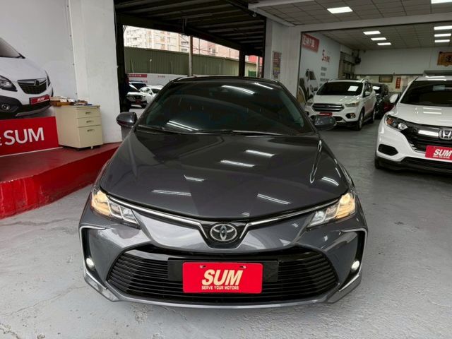 【限時下殺三天】2020年ALTIS 豪華+版 高CP值熱銷房車首選 原鈑件 外型時尚 駕駛穩定 安全滿分 里程保證  第3張相片