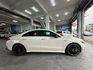 2023年CLA35 AMG2.0 4WD 潮流轎跑 認證車 原鈑件 AMG麂皮方向盤/19吋夜色鋁圈/空力套件  第5張縮圖