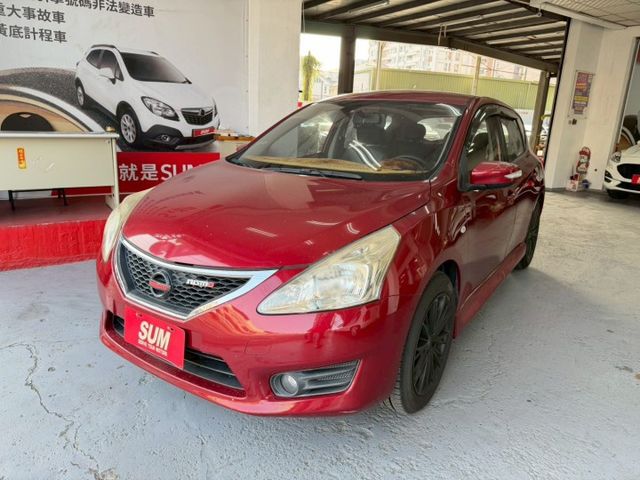 2013年TIIDA 豪華版 實用首選代步車 高CP值掀背車 免KEY/倒車雷達/衛星導航 認證車  第4張相片