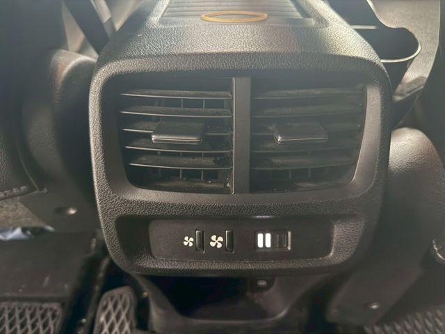 2022年BERLINGO 柴油XTR版  法式風格MPV 寬敞七人座 座椅靈活變化 家庭出遊或露營、通勤最佳車款  第12張相片