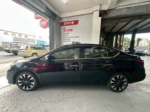 2018年SENTRA 旗艦版 家庭通勤首選 質感升級實力派房車 大空間好乘坐 舒適穩定配備一次到位 認證車  第6張相片