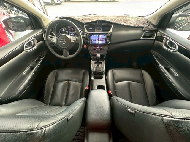 2018年SENTRA 旗艦版 家庭通勤首選 質感升級實力派房車 大空間好乘坐 舒適穩定配備一次到位 認證車  第9張相片