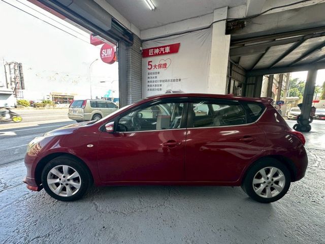 2017年TIIDA 豪華影音版 小車大空間 高CP值都會首選 新手或首購族最佳首選車款 里程保證 認證車  第6張相片