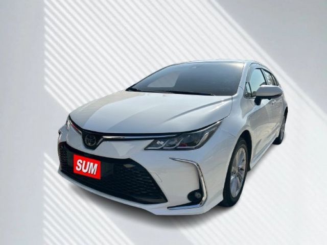 2024年ALTIS 尊爵版 日系房車王者 僅跑1萬多公里 都會通勤首選 舒適安全兼具 認證車 里程保證  第4張相片