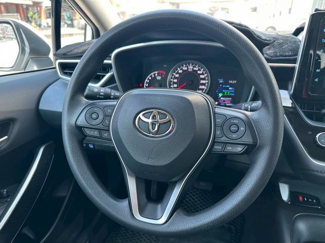 2024年ALTIS 尊爵版 日系房車王者 僅跑1萬多公里 都會通勤首選 舒適安全兼具 認證車 里程保證  第8張相片