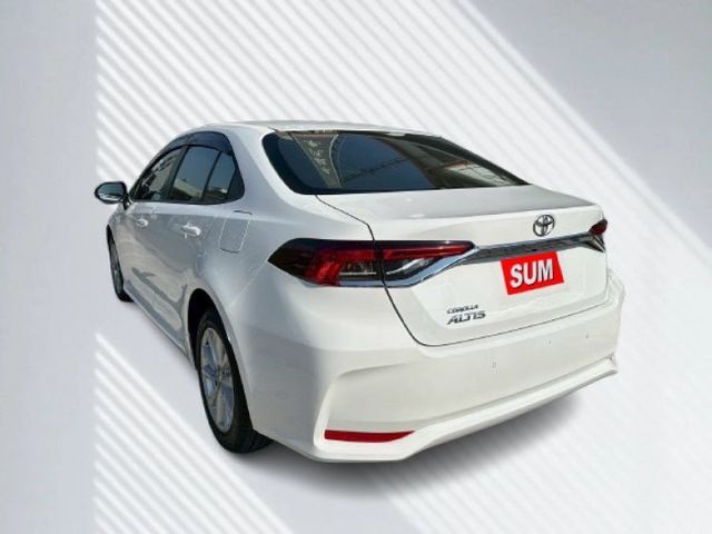 2024年ALTIS 尊爵版 日系房車王者 僅跑1萬多公里 都會通勤首選 舒適安全兼具 認證車 里程保證  第17張相片