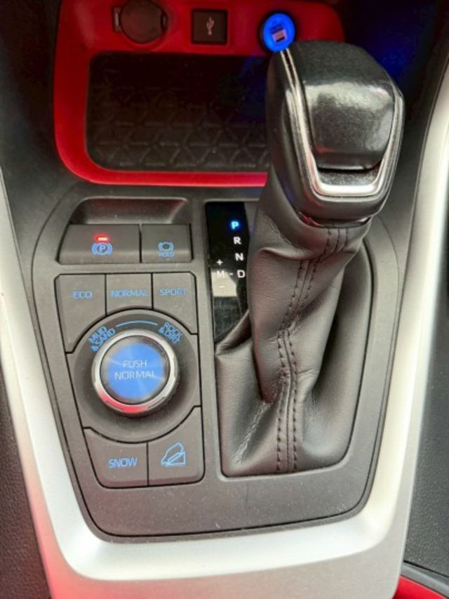 2021年RAV4 最頂級ADVENTURE 4WD 全地形制霸休旅 戶外玩家首選 認證車 里程保證  第10張相片