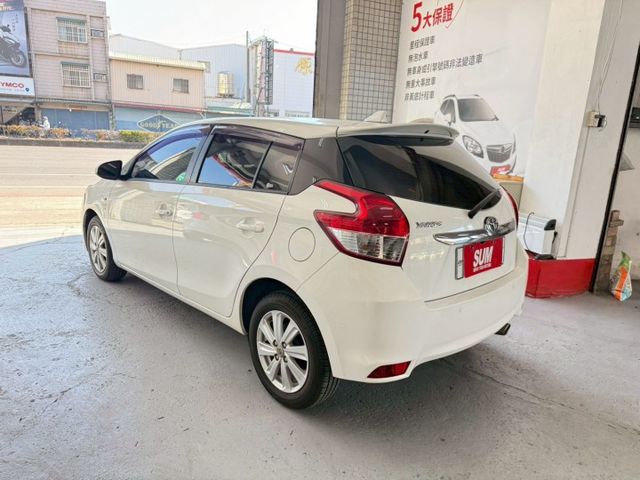 2017年YARIS 經典版 省油實用小資首選 車身小巧靈活 市區穿梭方便 保養便宜 保值度高 認證車  第15張相片