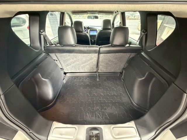 2018年LIVINA 行家版 家庭首選省油耐用 空間超實在 妥善率高 衛星導航/倒車顯影 認證車  第14張相片