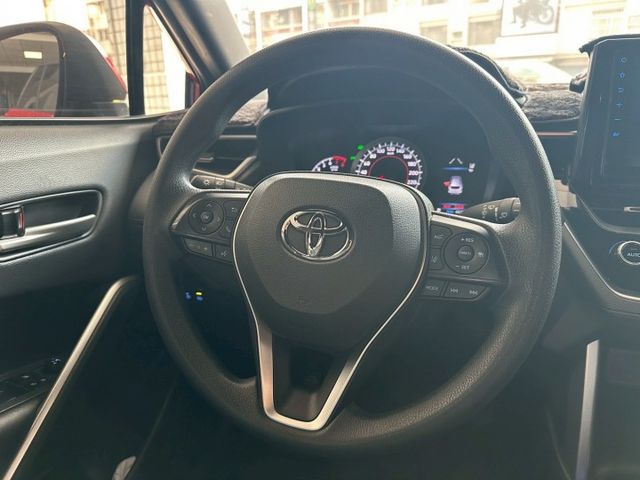 2022年COROLLA CROSS 豪華版 家庭首選神車 空間超給力 ACC主動車距維持/車道偏移警示 認證車  第8張相片