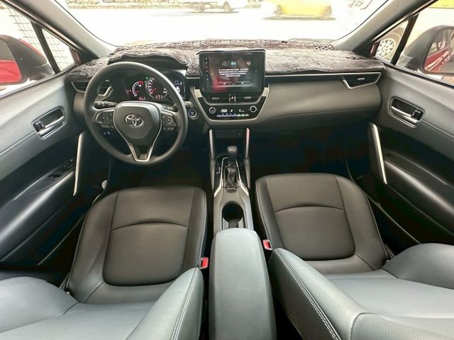 2022年COROLLA CROSS 豪華版 家庭首選神車 空間超給力 ACC主動車距維持/車道偏移警示 認證車  第9張相片