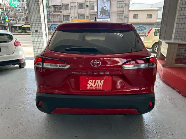2022年COROLLA CROSS 豪華版 家庭首選神車 空間超給力 ACC主動車距維持/車道偏移警示 認證車  第14張相片