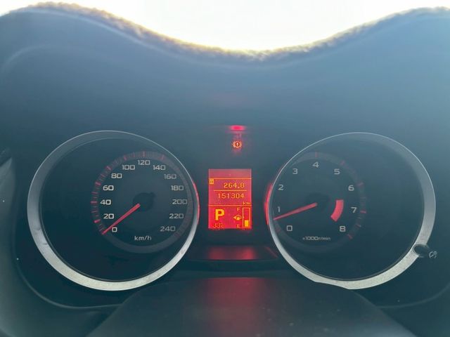 2011年FORTIS IO版 性能感十足運動房車 操控靈活 加速順暢 車況漂亮 價格親民 里程保證  第7張相片