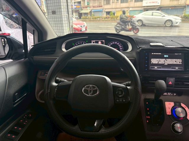 2021年SIENTA 7人座 Crossover 兼顧空間、經濟與實用 認證車 免鑰匙套件/雙系統CarPlay  第7張相片