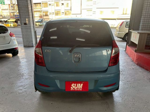 2015年I10 自排享樂版 便宜又好開 省油經濟無負擔 新手練車或通勤代步皆適合 里程保證  第15張相片