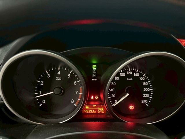 2012年馬5 七人座豪華版 家庭用車首選 價格超親民 雙側滑門/第三排座椅 認證車 里程保證  第7張相片