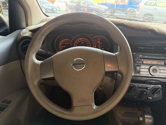 2008年LIVINA 行家皮椅版B規 1.6省油引擎 通勤代步無負擔 空間靈活  價格親民 練車首選  第8張相片