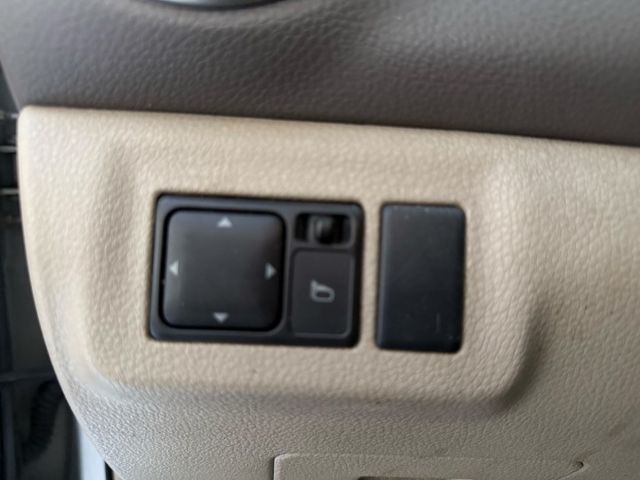 2008年LIVINA 行家皮椅版B規 1.6省油引擎 通勤代步無負擔 空間靈活  價格親民 練車首選  第10張相片