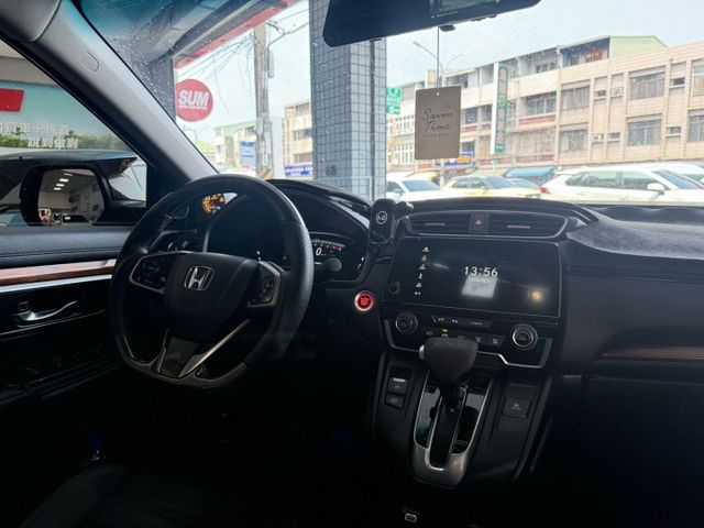 2022年CR-V  S版 兼顧通勤、家庭、長途旅行的全能休旅 有力又省油 大空間設計 認證車 里程保證  第9張相片
