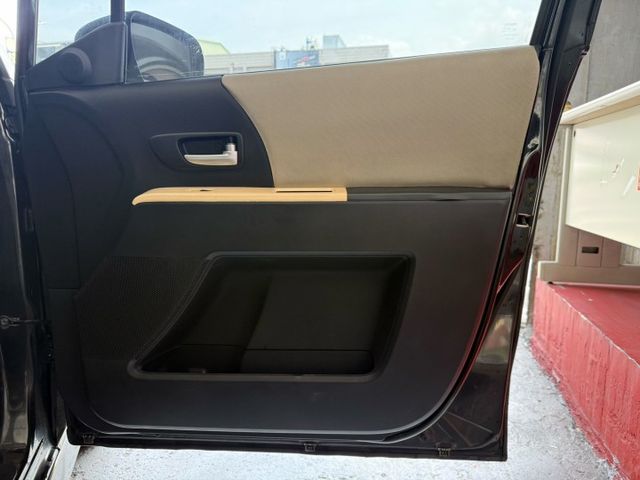 2007年MAZDA5 七人座豪華版 雙側滑門設計 入手門檻低 高CP值首選 里程保證  第14張相片