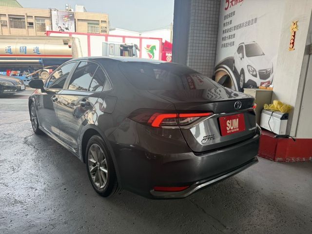 2023年ALTIS 油電尊爵版 原鈑件 行車安靜順暢 主動安全配備齊全 妥善率高 通勤族首選 認證車  第19張相片