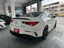 2023年CLA35 AMG2.0 4WD 潮流轎跑 認證車 原鈑件 AMG麂皮方向盤/19吋夜色鋁圈/空力套件  第15張縮圖