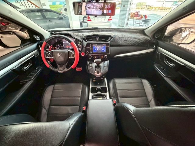 2022年CR-V VTI-S版 全能休旅 穩定首選 動力充沛又省油 大空間高機能 免KEY/衛星導航 認證車  第9張相片