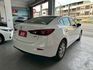 2018年MAZDA 3 尊榮進化版 日系動感房車代表 高CP值進口質感房車 免KEY/定速 認證車  第15張縮圖