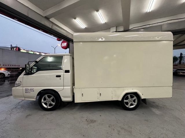 2019年DELICA 歐翼行動餐車 賺錢創業好夥伴  靈活大空間設計 造型獨特有質感 里程保證  第6張相片