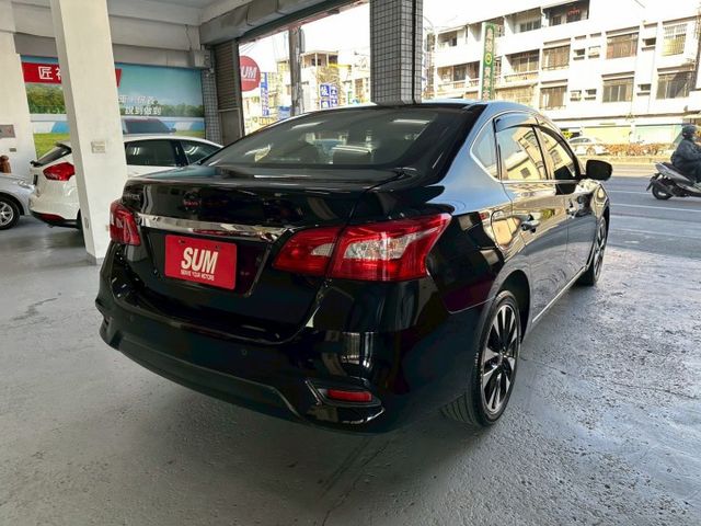 2018年SENTRA 旗艦版 家庭通勤首選 質感升級實力派房車 大空間好乘坐 舒適穩定配備一次到位 認證車  第16張相片