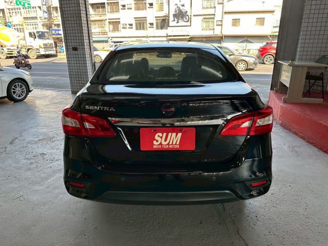 2018年SENTRA 旗艦版 家庭通勤首選 質感升級實力派房車 大空間好乘坐 舒適穩定配備一次到位 認證車  第17張相片
